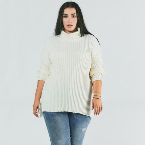 Cream Sweater - Picture 1 of 3